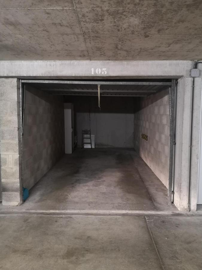 Appartement Avec Garage Proche Du Centre-Ville ทรัวส์ ภายนอก รูปภาพ